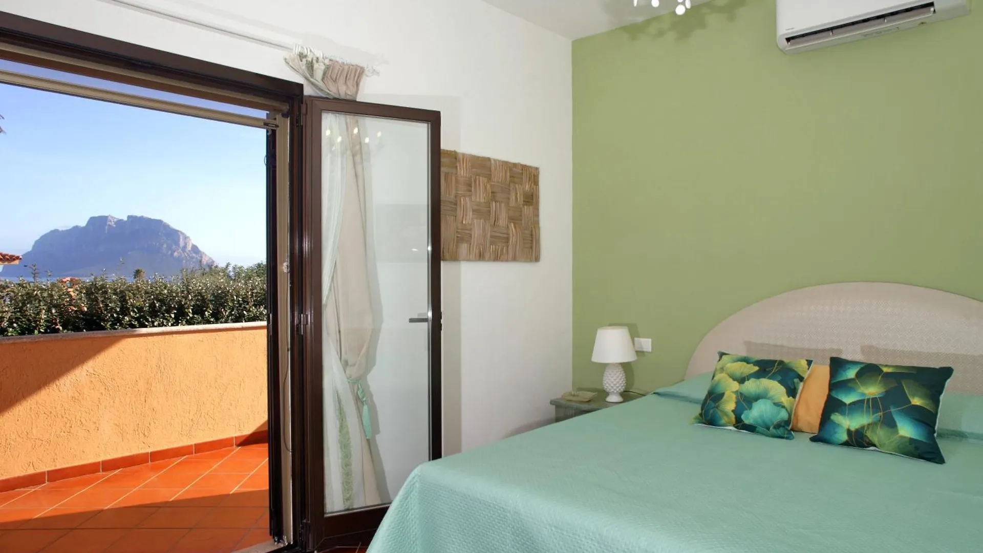 Villa Erre, Giardino E Piscina Privata Porto San Paolo   Porto San Paolo (Sardinia)